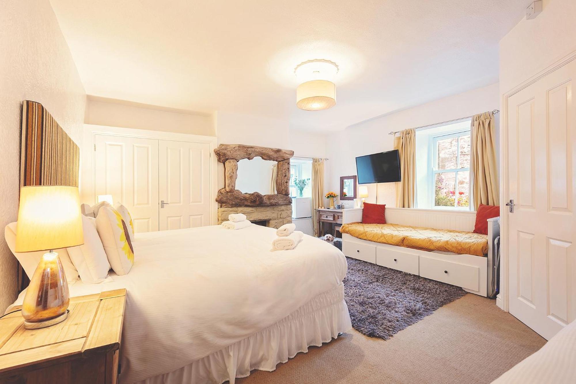 The Sun Rooms Alnmouth Room photo